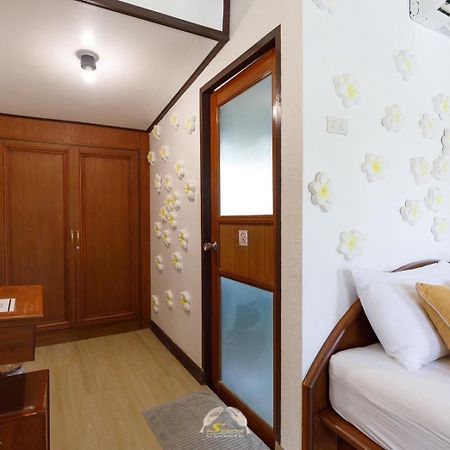 Suanya Kohkood Resort And Spa Ko Kut Extérieur photo